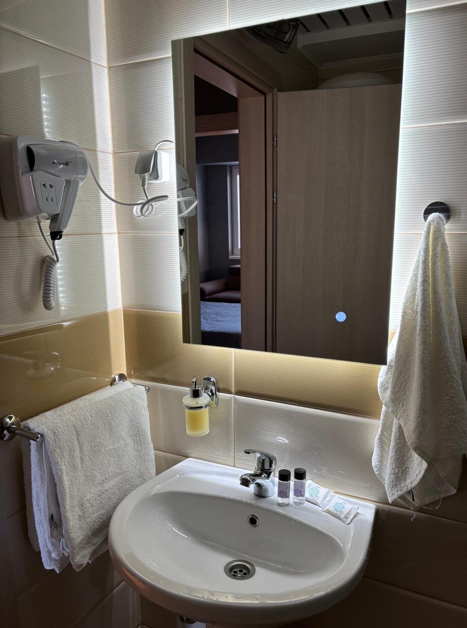 Ambe Apartments بيتولا المظهر الخارجي الصورة